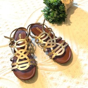 Sandals ☀️